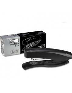 Engrampadora Trooper Novus T12 Color Negro